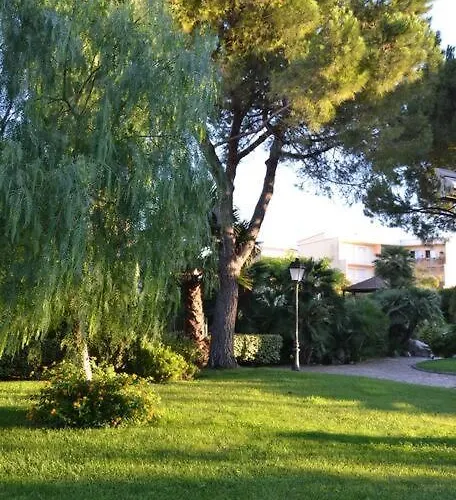 Pecheur: F2 Climatise Au Coeur Du Village. شقة *