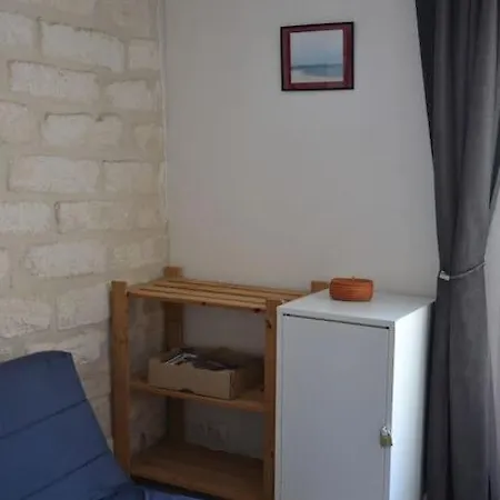 Pêcheur: F2 Climatisé Au Cœur Du Village. * Palavas-les-Flots