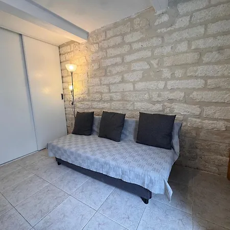 Au Coeur De Palavas, Maison De Pecheur Climatisee Et Pleine De Charme - 50m De La - Commerces&commodites - Laconciergeriebynina